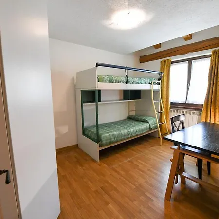 In Front Of Grand Paradis And Arolla Semesterbostad Cogne