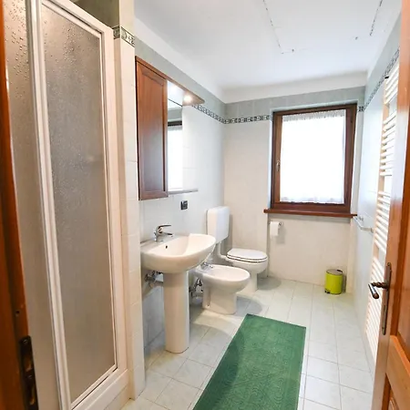 In Front Of Grand Paradis And Arolla Nyaraló Cogne