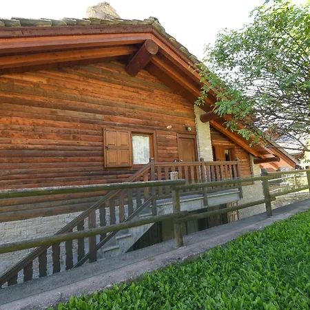Semesterbostad In Front Of Grand Paradis And Arolla Cogne