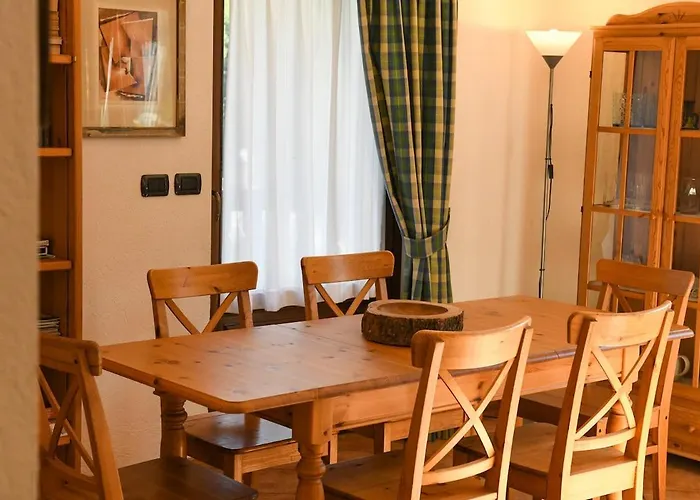 In Front Of Grand Paradis And Arolla 펜션 *